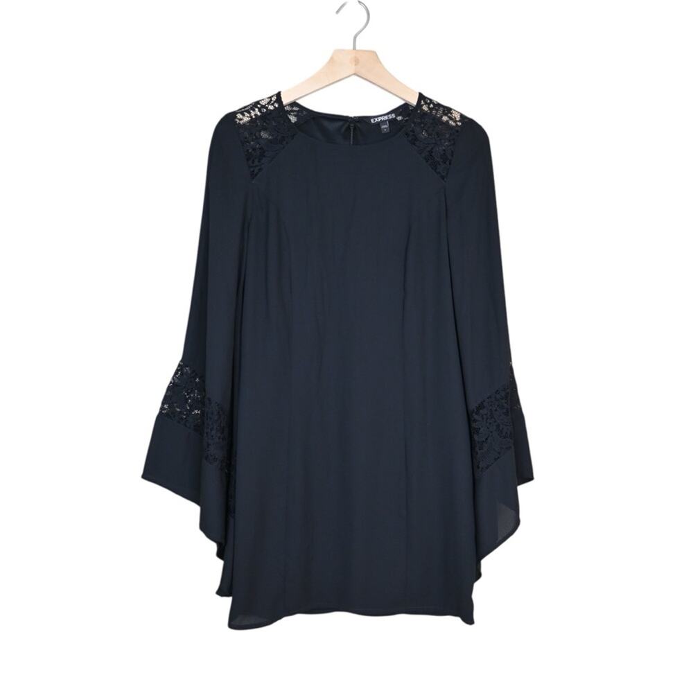 Express Women's 4 Black Bell Sleeve Lace Lined Mini Dress
